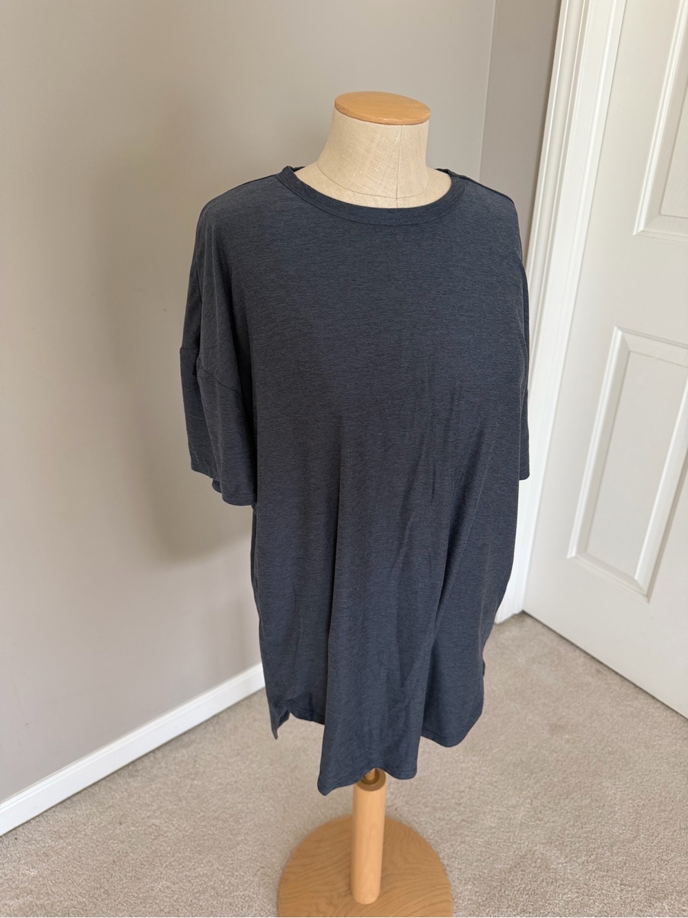 Old Navy Women’s Activewear Shirt